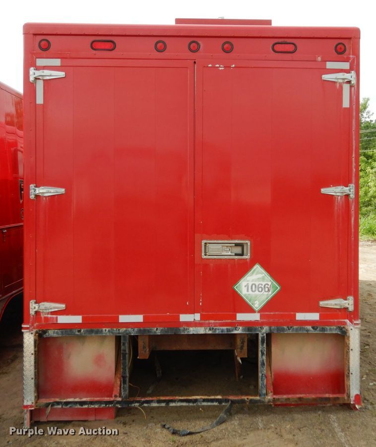 image for item IL9437 Fire truck bed