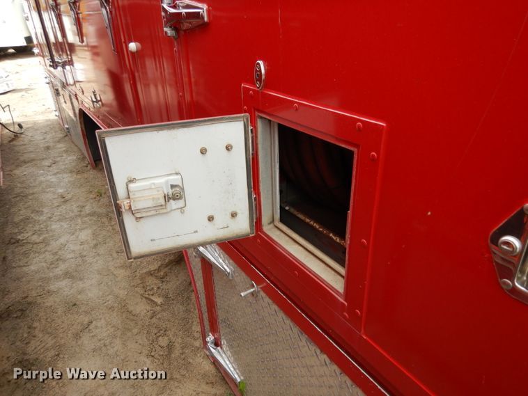 image for item IL9437 Fire truck bed