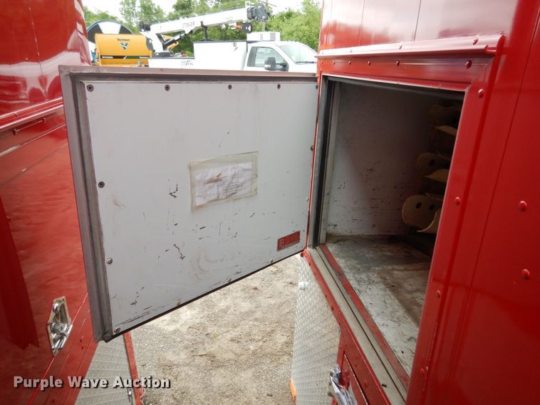 image for item IL9437 Fire truck bed
