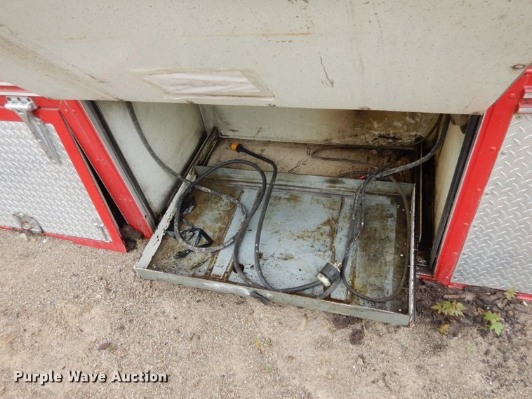 image for item IL9437 Fire truck bed