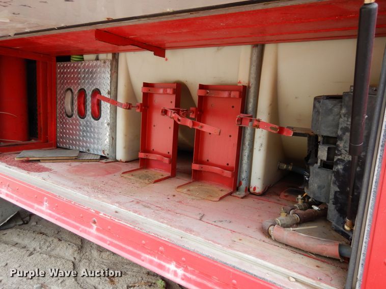 image for item IL9437 Fire truck bed