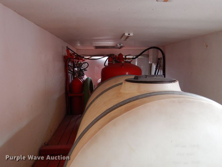 image for item IL9437 Fire truck bed