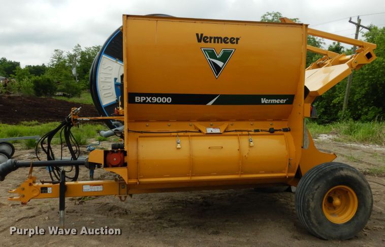 image for item IL9439 2013 Vermeer BPX9000  bale processor