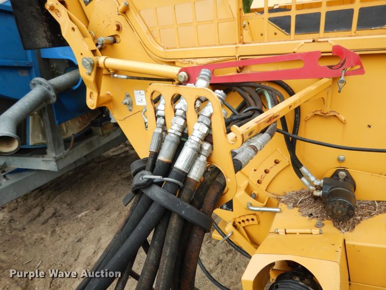 image for item IL9439 2013 Vermeer BPX9000  bale processor