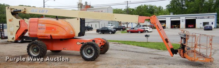 image for item IL9458 2007 JLG 800AJ  boom lift