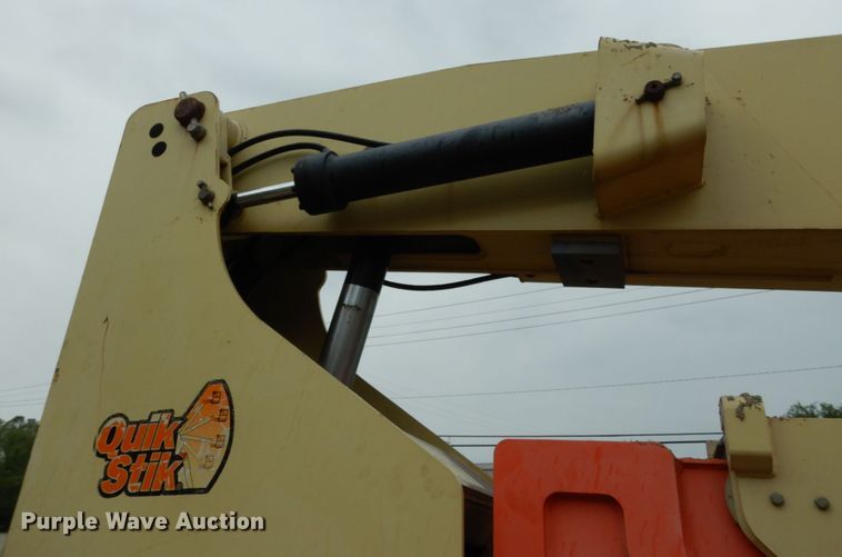 image for item IL9458 2007 JLG 800AJ  boom lift