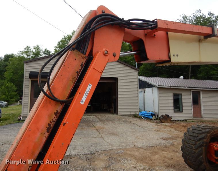 image for item IL9458 2007 JLG 800AJ  boom lift