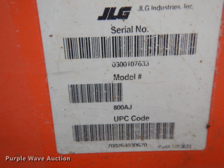 image for item IL9458 2007 JLG 800AJ  boom lift