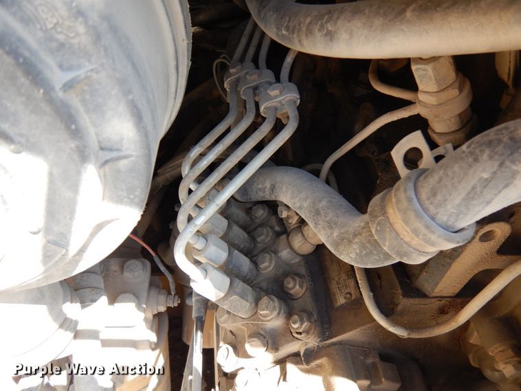 image for item IL9761 2010 Caterpillar 257B  tracked skid steer loader