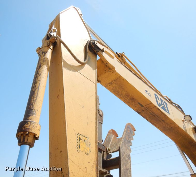 image for item IL9763 1994 Caterpillar 322 L  excavator