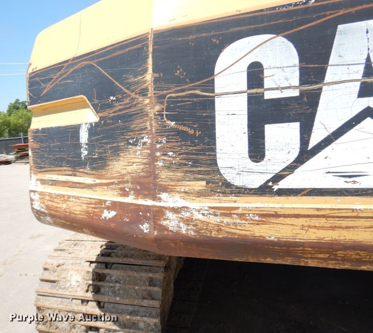 image for item IL9763 1994 Caterpillar 322 L  excavator