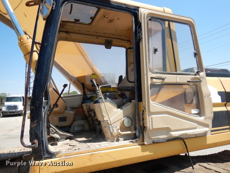 image for item IL9763 1994 Caterpillar 322 L  excavator