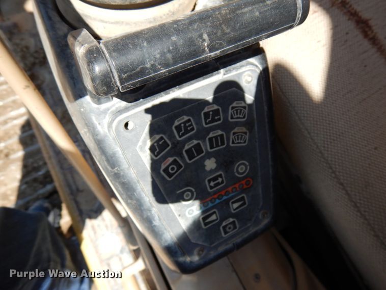 image for item IL9763 1994 Caterpillar 322 L  excavator