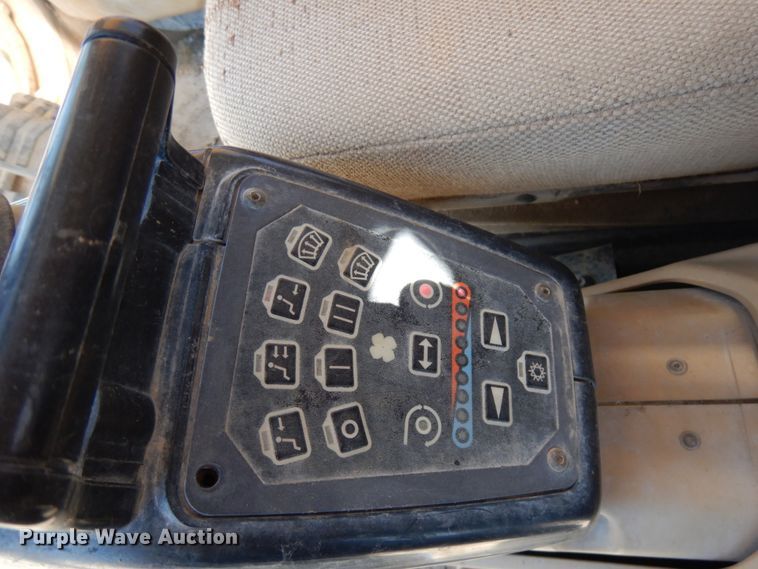 image for item IL9763 1994 Caterpillar 322 L  excavator