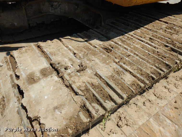 image for item IL9763 1994 Caterpillar 322 L  excavator