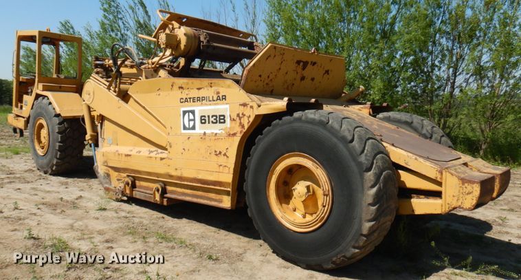 image for item IL9767 1984 Caterpillar 613B  elevating scraper