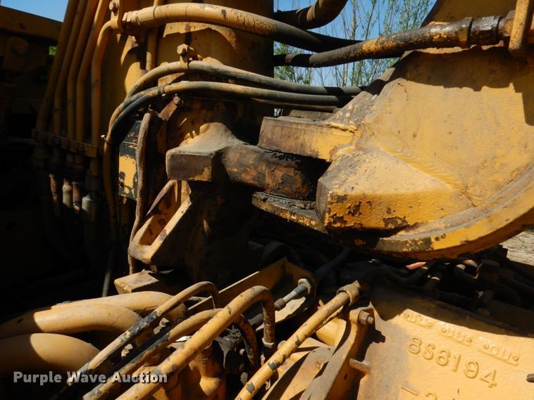 image for item IL9767 1984 Caterpillar 613B  elevating scraper