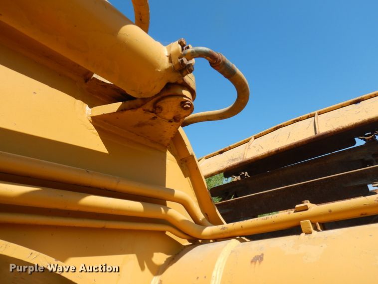 image for item IL9767 1984 Caterpillar 613B  elevating scraper