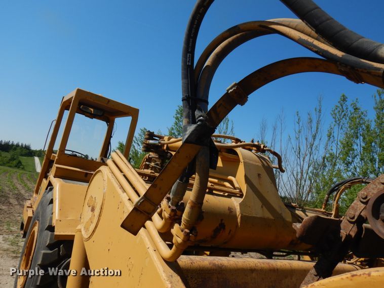 image for item IL9767 1984 Caterpillar 613B  elevating scraper