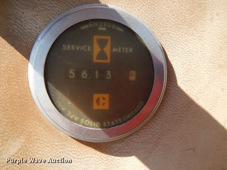 image for item IL9767 1984 Caterpillar 613B  elevating scraper