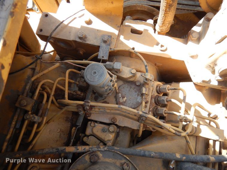 image for item IL9767 1984 Caterpillar 613B  elevating scraper