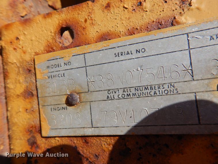 image for item IL9767 1984 Caterpillar 613B  elevating scraper