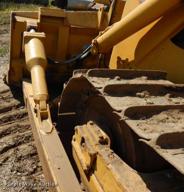 image for item IL9768 Caterpillar D8  dozer