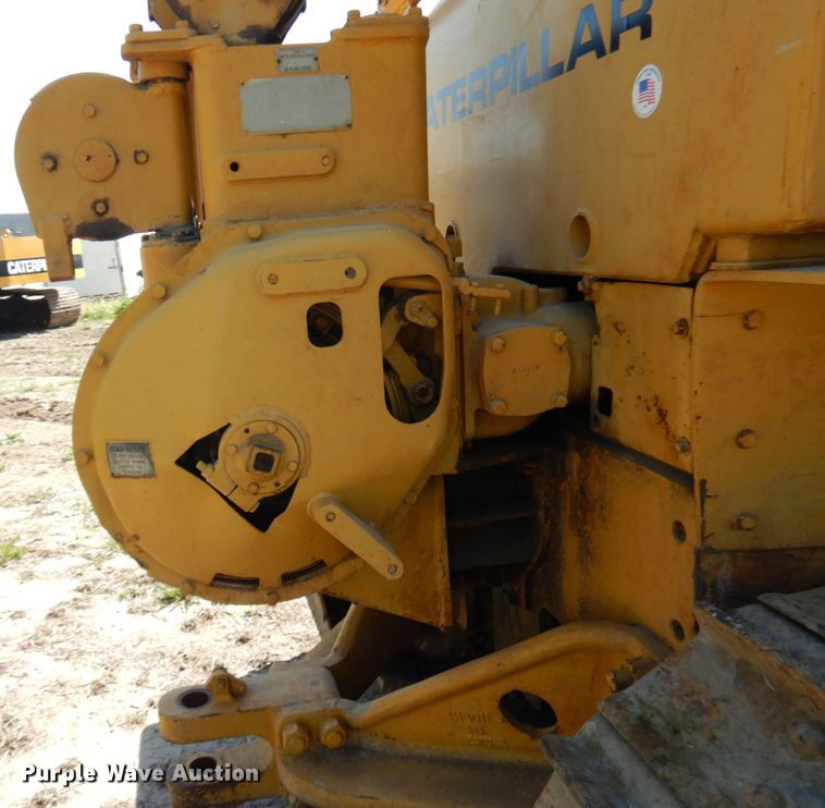 image for item IL9768 Caterpillar D8  dozer