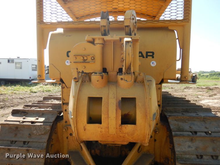 image for item IL9768 Caterpillar D8  dozer