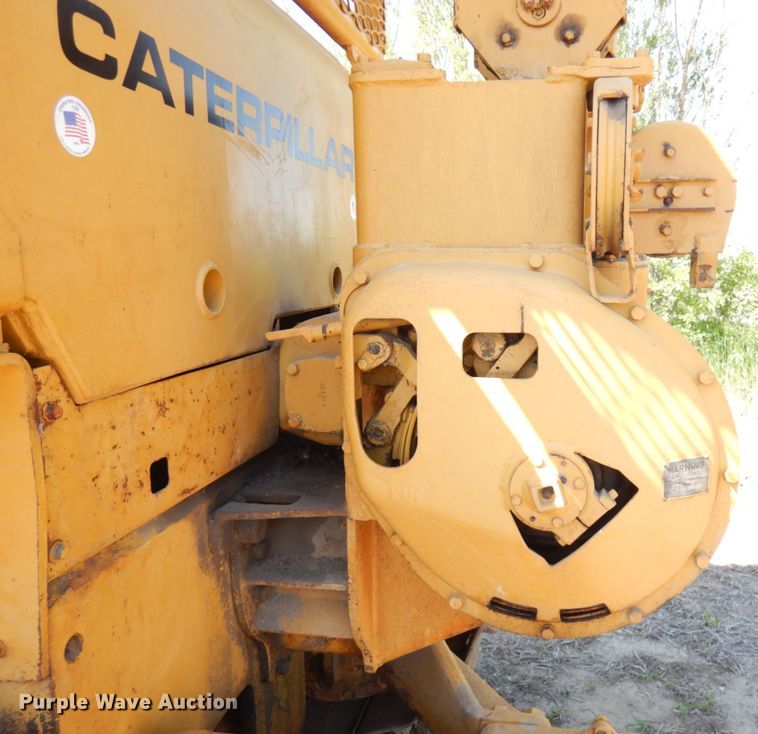 image for item IL9768 Caterpillar D8  dozer