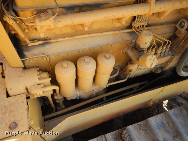 image for item IL9768 Caterpillar D8  dozer