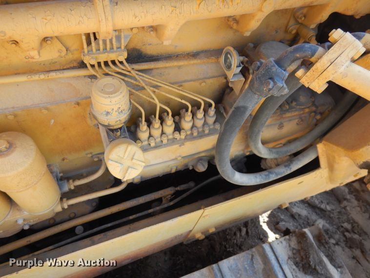 image for item IL9768 Caterpillar D8  dozer