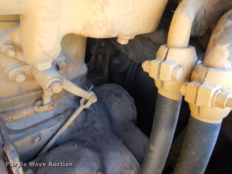 image for item IL9768 Caterpillar D8  dozer