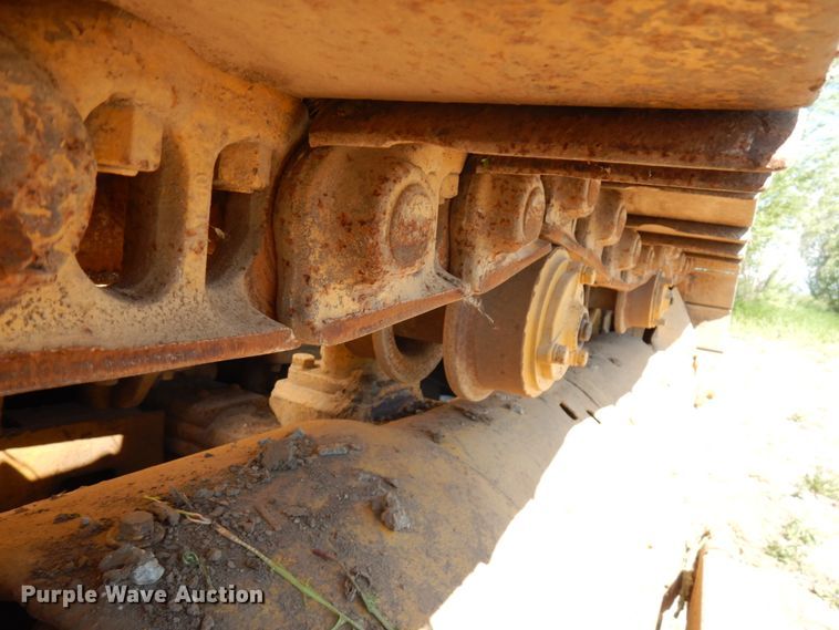 image for item IL9768 Caterpillar D8  dozer