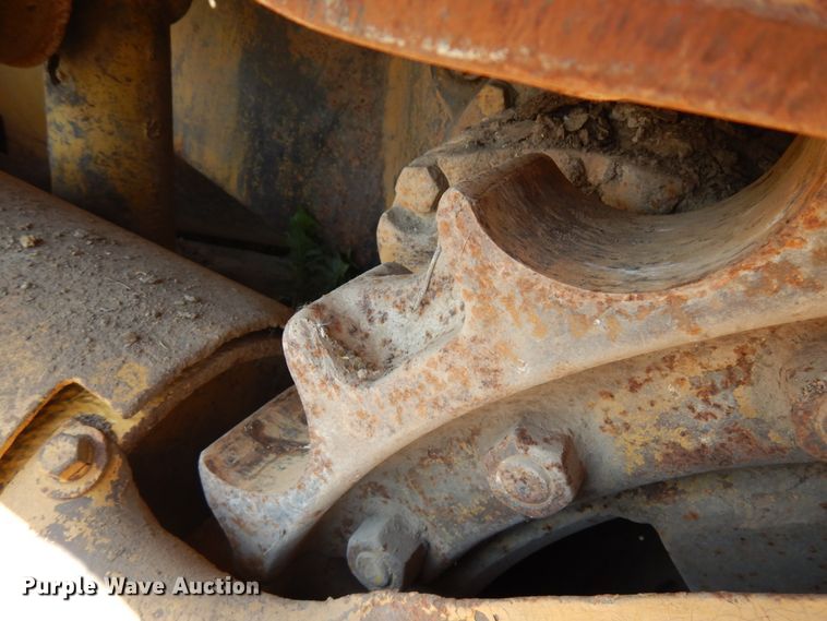 image for item IL9768 Caterpillar D8  dozer