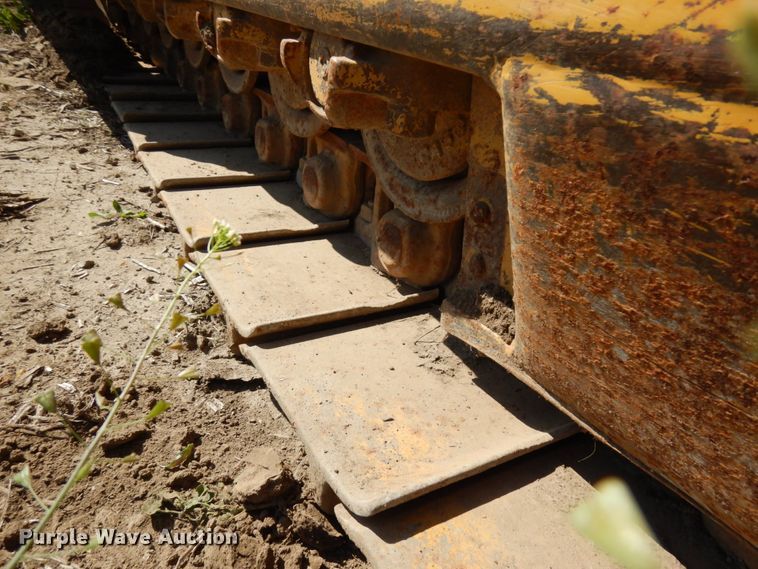 image for item IL9768 Caterpillar D8  dozer