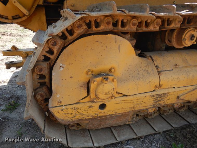 image for item IL9768 Caterpillar D8  dozer