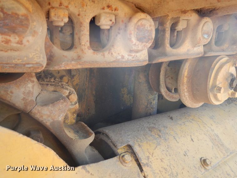 image for item IL9768 Caterpillar D8  dozer