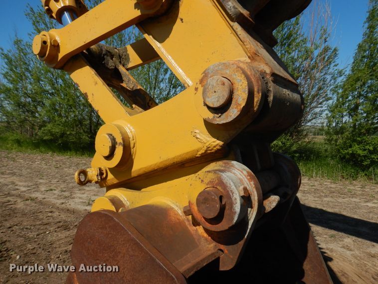 image for item IL9769 1990 Caterpillar EL300B  excavator