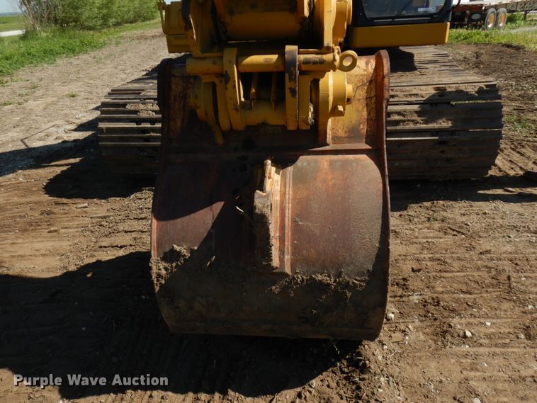 image for item IL9769 1990 Caterpillar EL300B  excavator