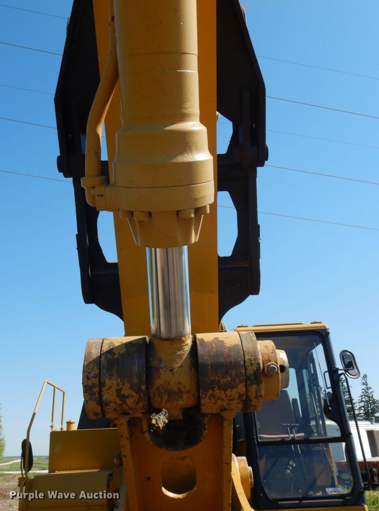 image for item IL9769 1990 Caterpillar EL300B  excavator