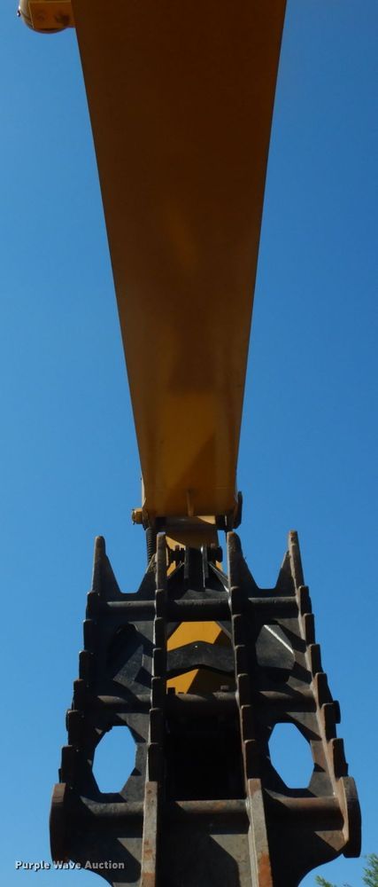 image for item IL9769 1990 Caterpillar EL300B  excavator