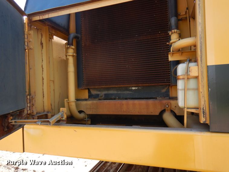 image for item IL9769 1990 Caterpillar EL300B  excavator