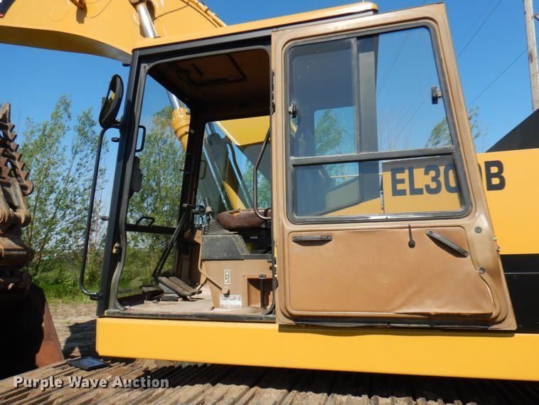 image for item IL9769 1990 Caterpillar EL300B  excavator