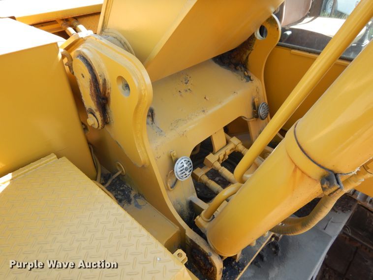 image for item IL9769 1990 Caterpillar EL300B  excavator