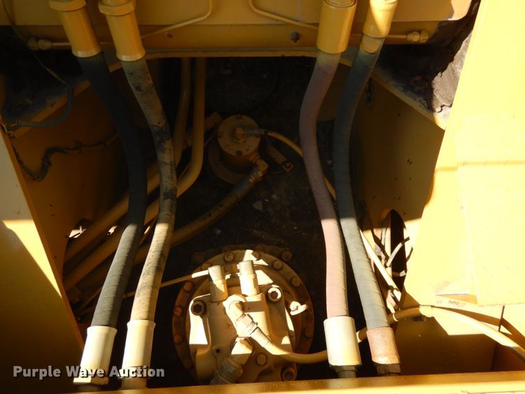 image for item IL9769 1990 Caterpillar EL300B  excavator