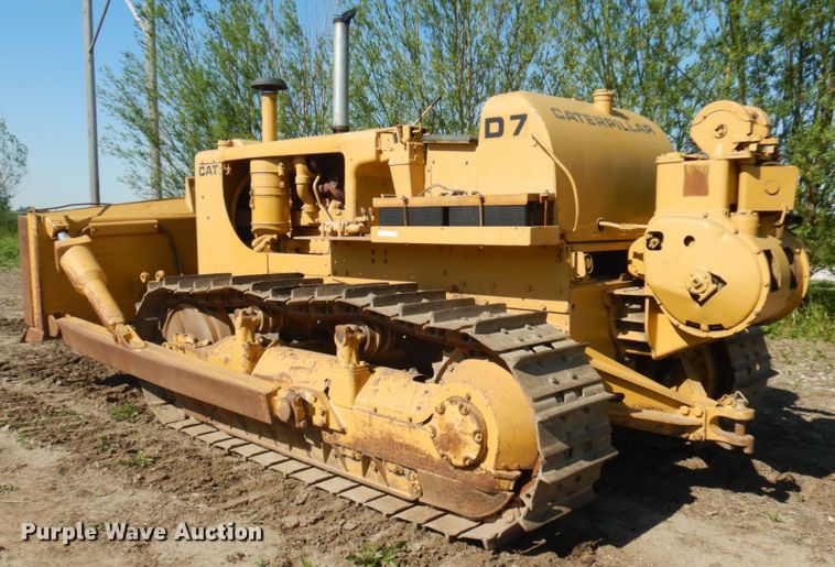 image for item IL9770 Caterpillar D7  dozer