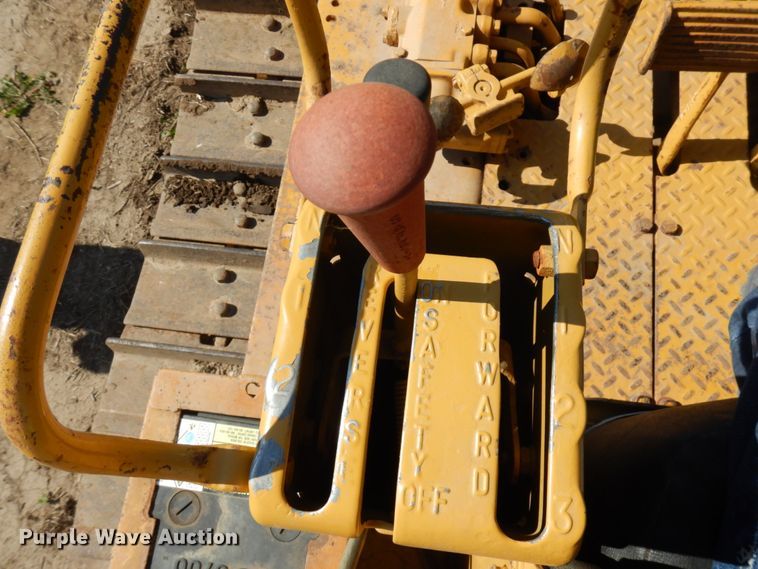 image for item IL9770 Caterpillar D7  dozer