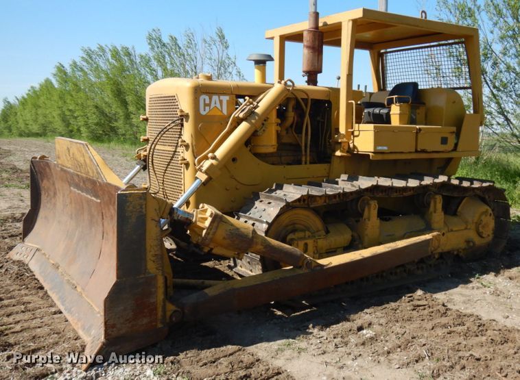 image for item IL9771 1968 Caterpillar D7E  dozer