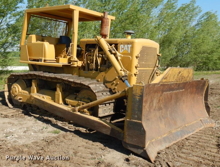 image for item IL9771 1968 Caterpillar D7E  dozer